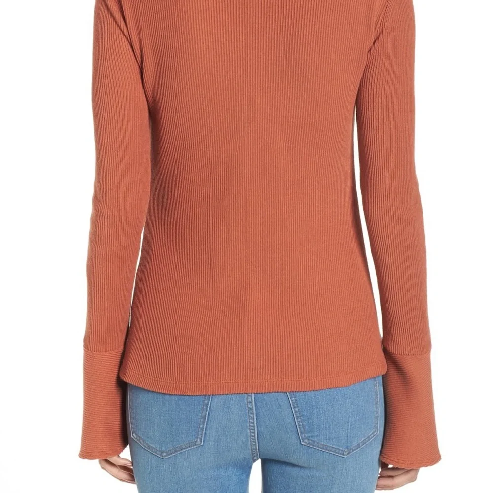 Madewell Ruffle-Cuff Ribbed Top - Picture 4 of 10